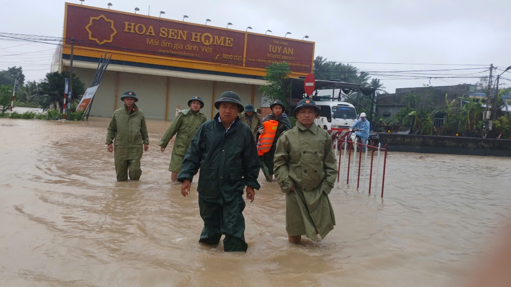Ưu tiên đảm bảo an toàn tính mạng của người dân là trên hết
